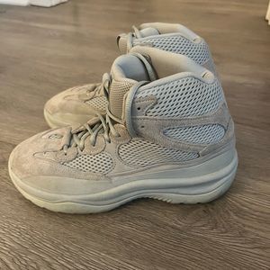 Yeezy Desert Boots Rock